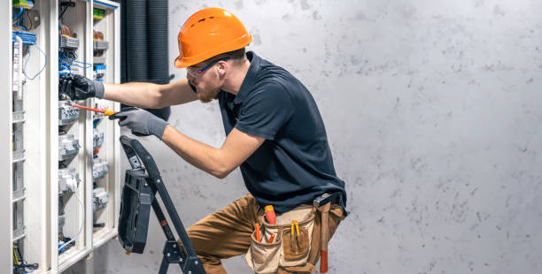 Best Licensed Electrician  in Suquamish, WA